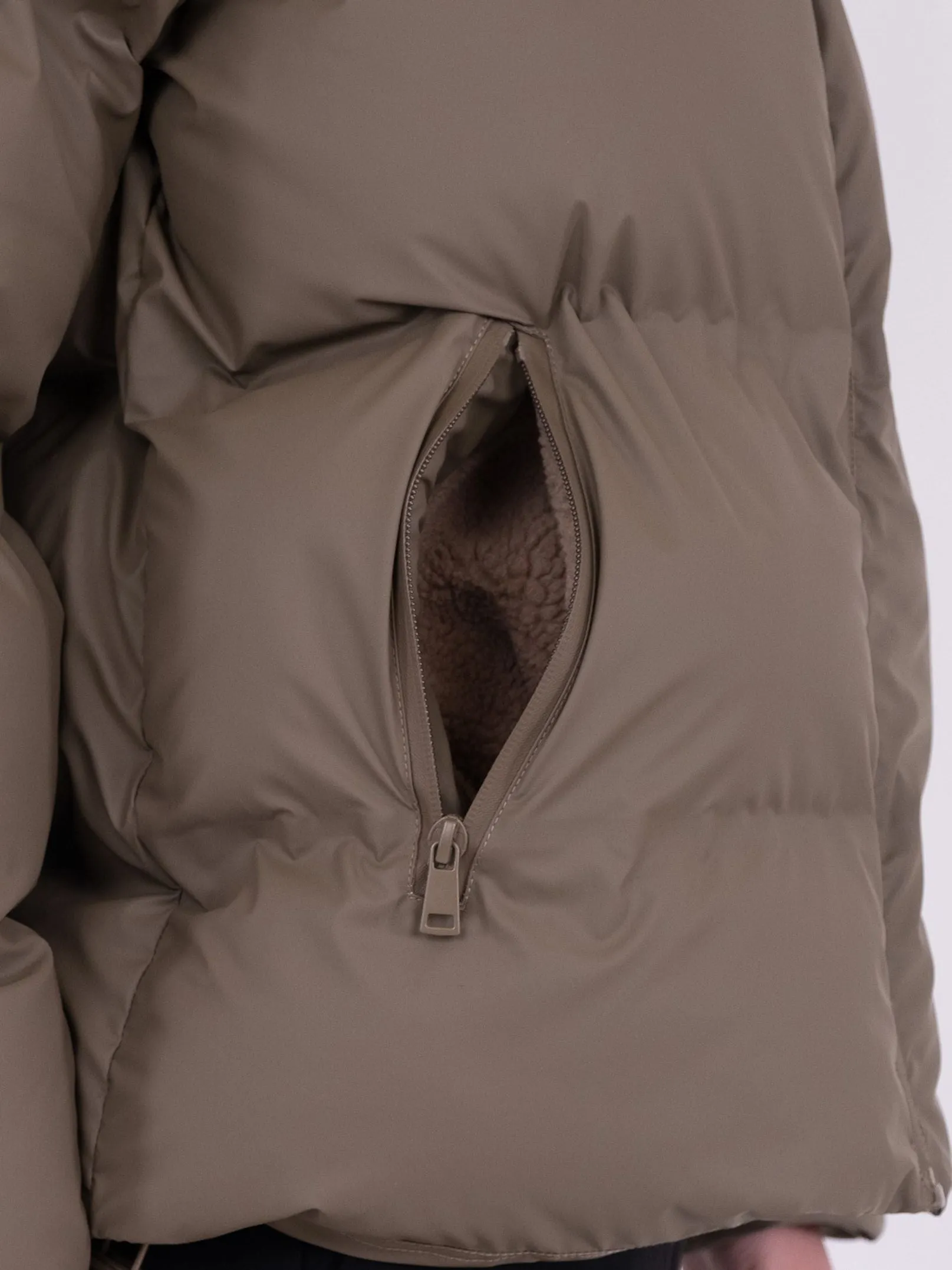 Fox C Puffer Jacket - Dark Taupe