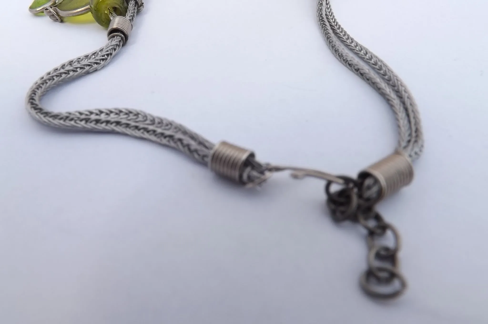 Green Glass & Silver Tone Vintage Collar Necklace