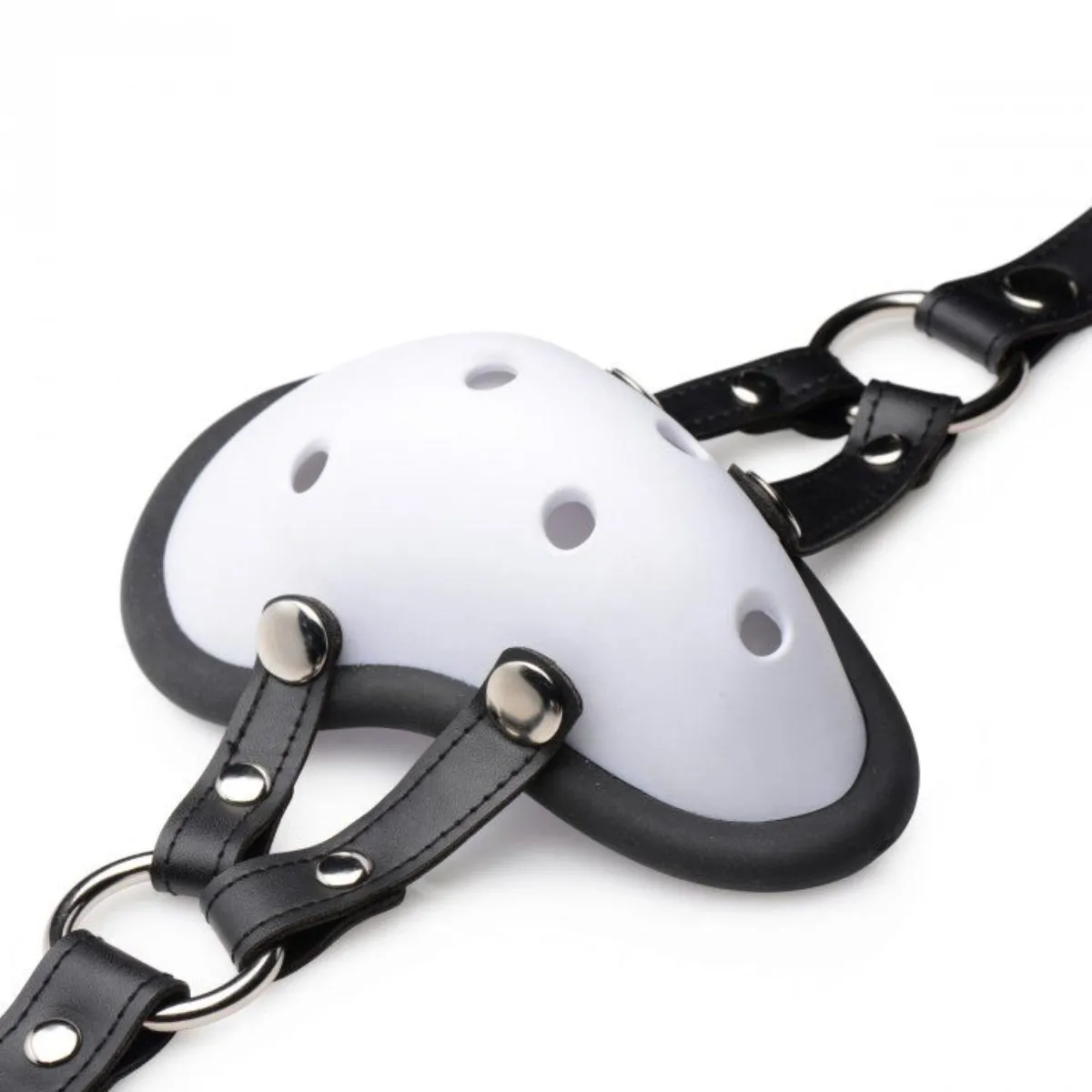 Master Series Musk Athletic Cup Muzzle White Black