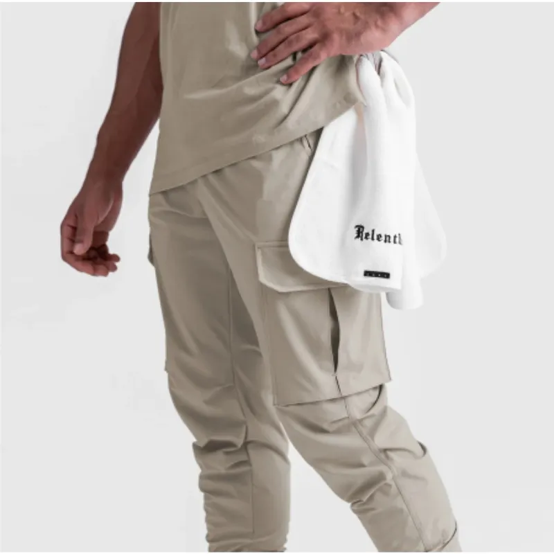 Men's Modern Jogger Cargo Pants with Large Pockets | Perfect for All Seasons