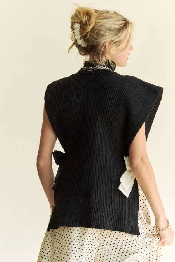TEEK - Black Side Split Turtleneck Sleeveless Knit Top