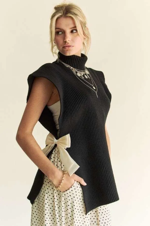 TEEK - Black Side Split Turtleneck Sleeveless Knit Top