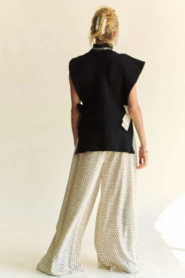 TEEK - Black Side Split Turtleneck Sleeveless Knit Top